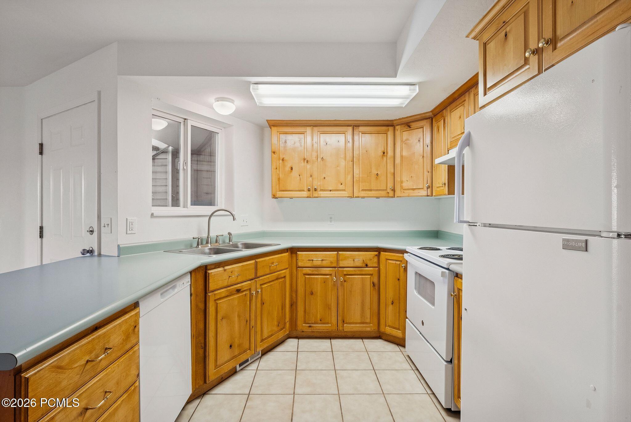 595 South Main Street, Unit 18 Kamas, UT 84036 - Photo 12 of 30