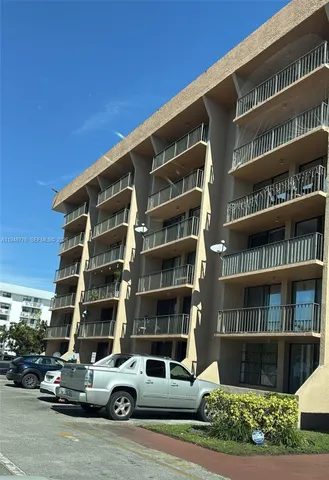$1,400 | 16751 Northeast 9th Avenue, Unit 101, North Miami Beach, FL 33162