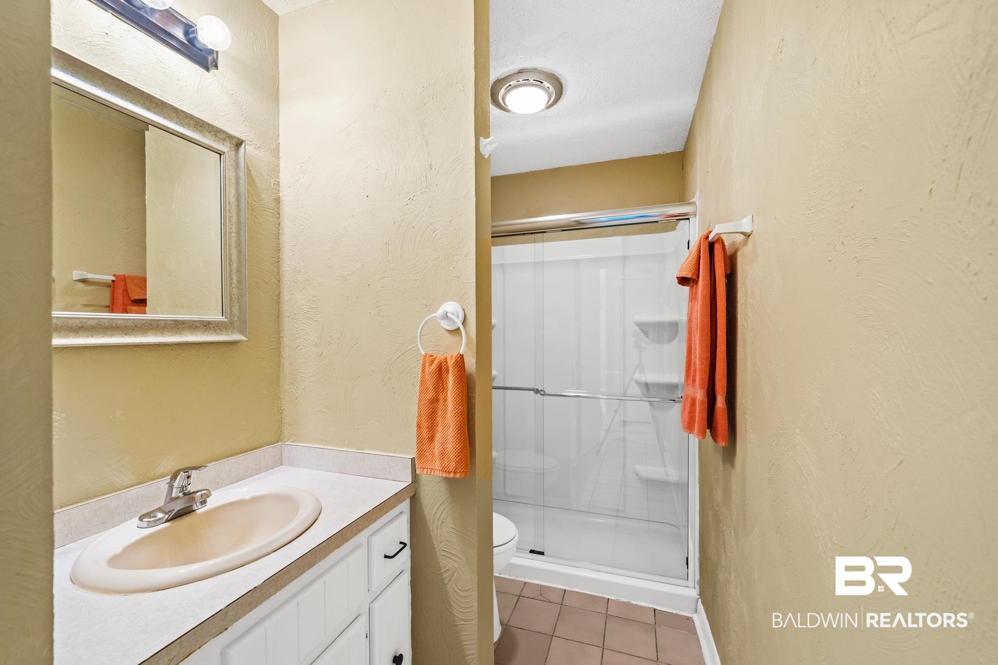 11360 County Road 26 Foley, AL 36535 - Photo 13 of 24 Bathroom