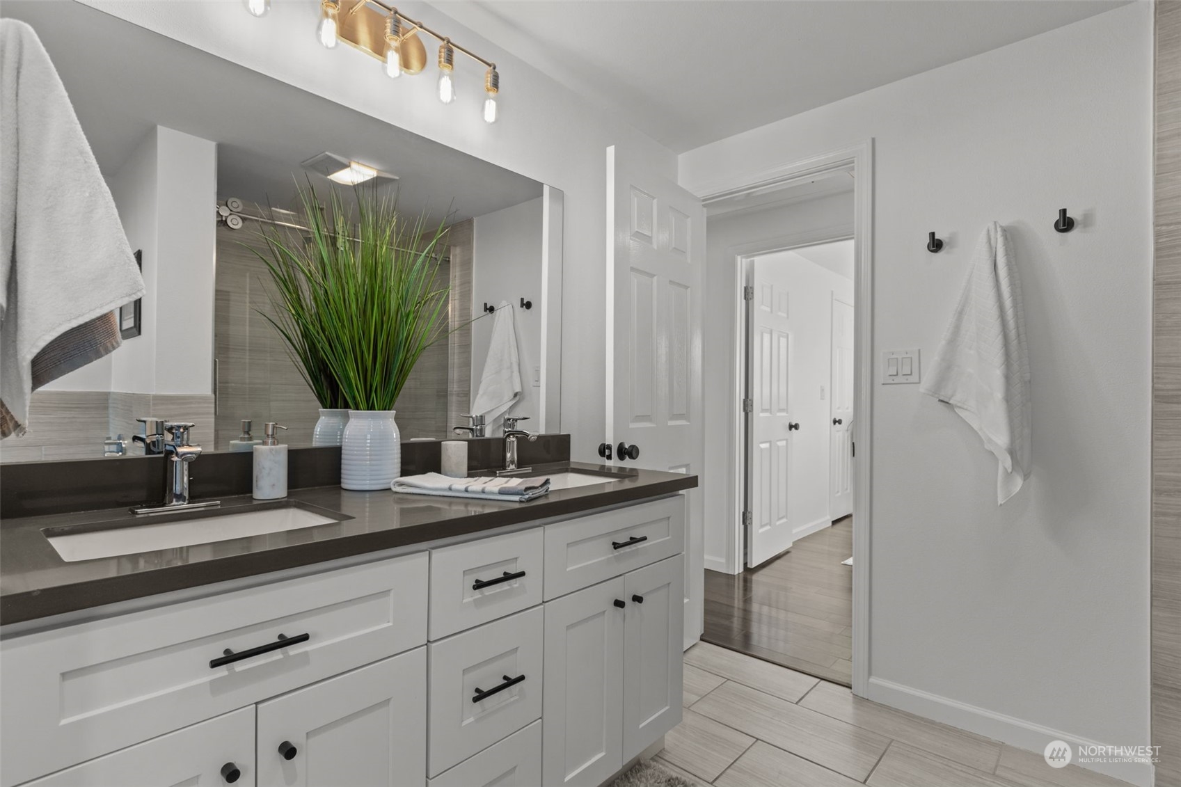 8023 215th Place Southwest Edmonds, WA 98026 - Photo 21 of 40 Gallery Image 21