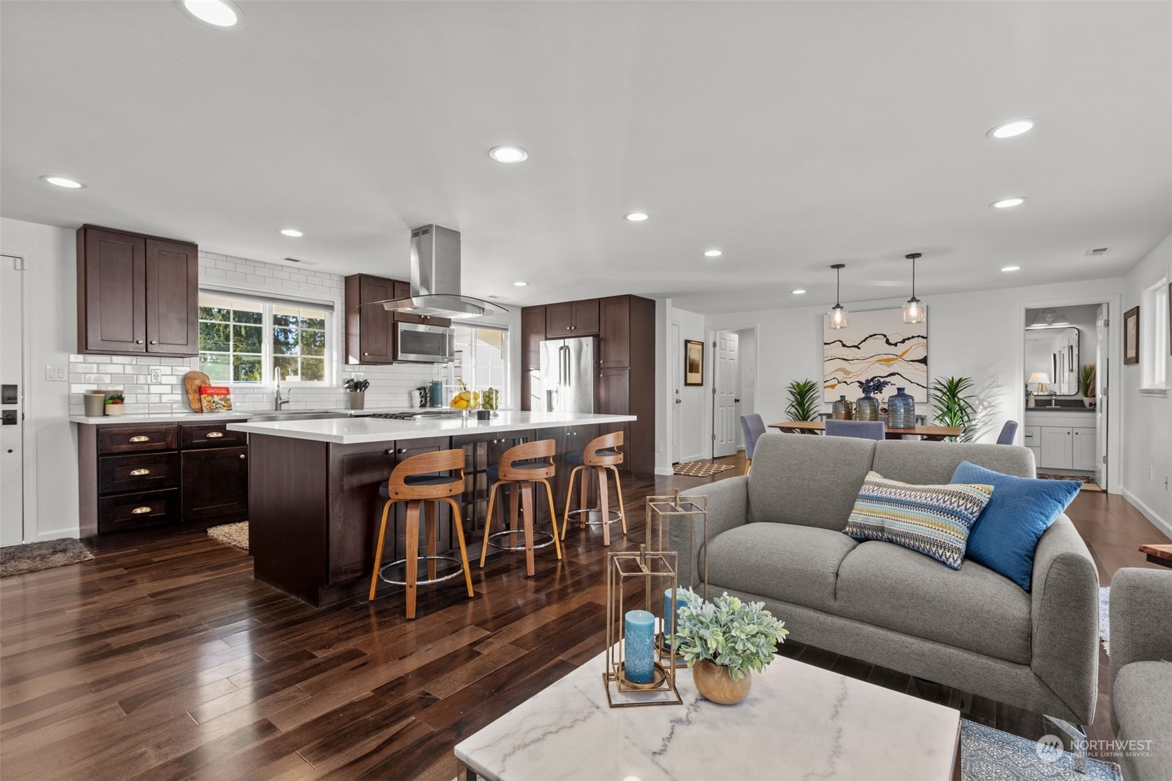 8023 215th Place Southwest Edmonds, WA 98026 - Photo 3 of 40 Gallery Image 3