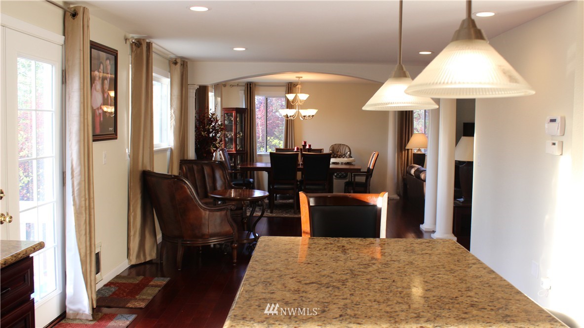 2603 Cedar Avenue South Renton, WA 98055 - Photo 14 of 23