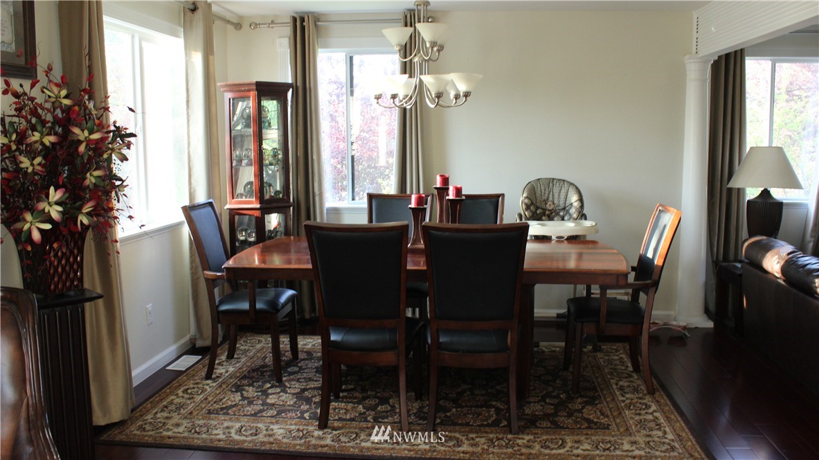 2603 Cedar Avenue South Renton, WA 98055 - Photo 9 of 23
