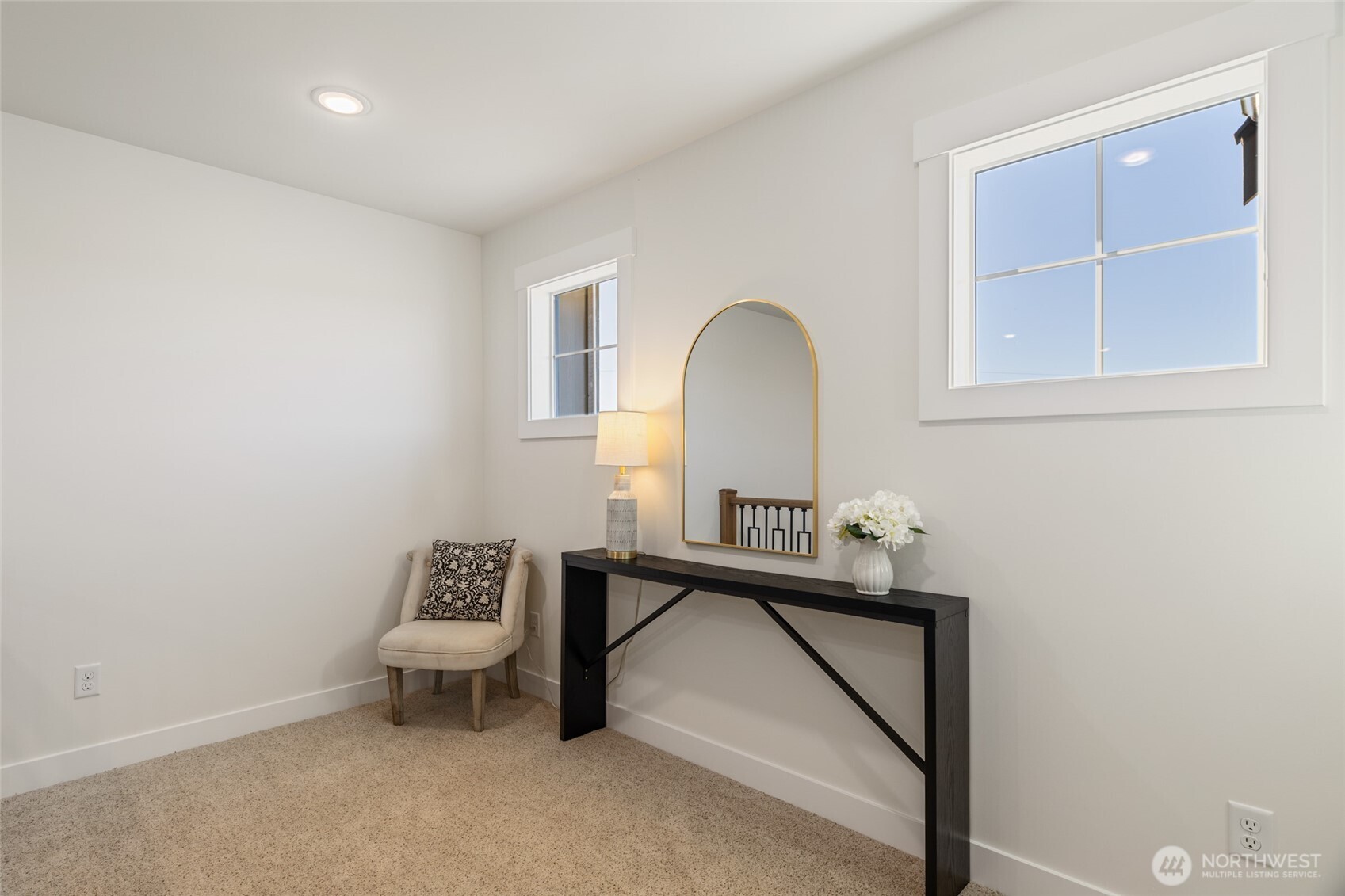 1354 Huntley Road Bellingham, WA 98226 - Photo 20 of 40 a view of hall way with furniture