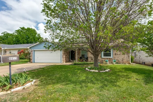 $259,900 | 6613 El Greco Avenue, Fort Worth, TX 76133