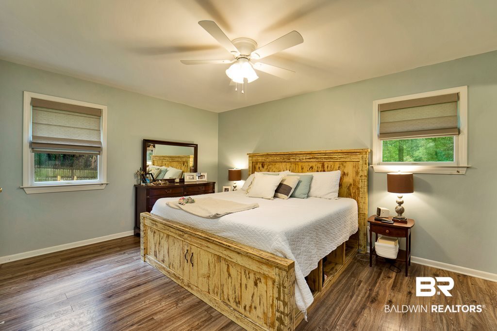 813 Holt Street Daphne, AL 36526 - Photo 14 of 25