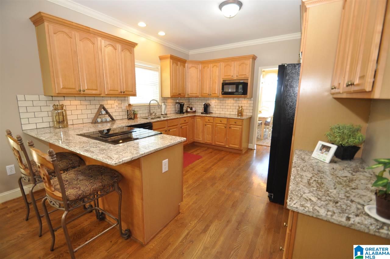305 Lane Park Trail Alabaster, AL 35114 - Photo 6 of 14