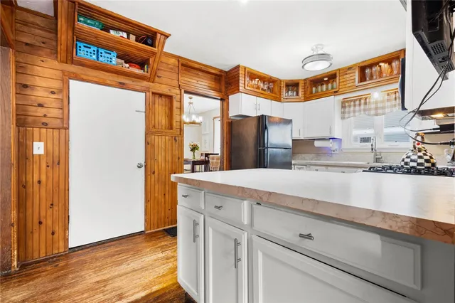 $199,000 | 8 Elm Street, Le Roy, NY 14482