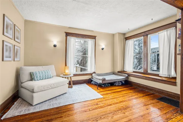 $199,000 | 8 Elm Street, Le Roy, NY 14482