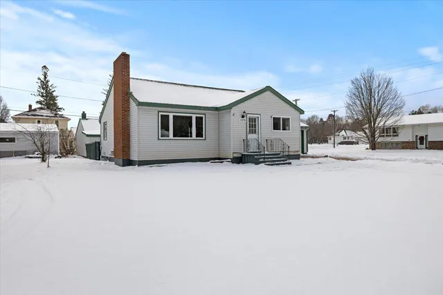 $229,900 | 529 West 4th Avenue, Keewatin, MN 55753