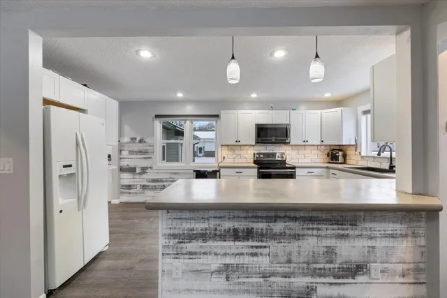 $229,900 | 529 West 4th Avenue, Keewatin, MN 55753