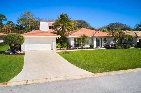 $4,500 | 2281 Southwest Starling Drive, Palm City, FL 34990