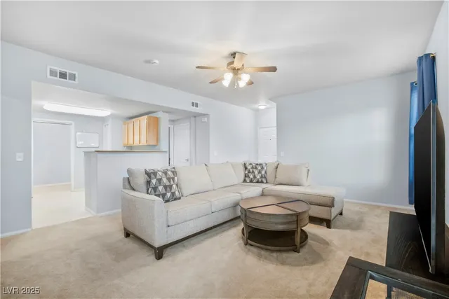 $290,000 | 10001 Peace Way, Unit 1264, Las Vegas, NV 89147