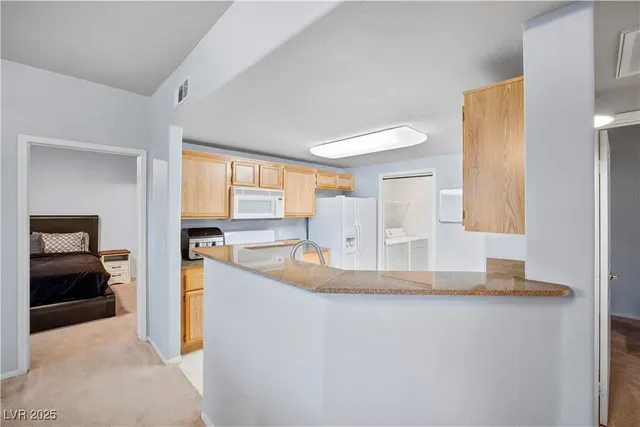 $290,000 | 10001 Peace Way, Unit 1264, Las Vegas, NV 89147