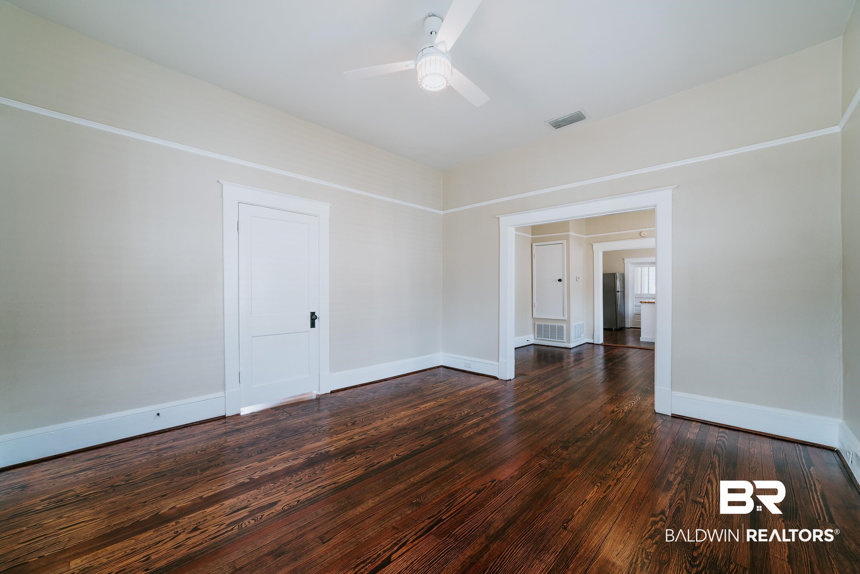 60 Lee Street Mobile, AL 36604 - Photo 5 of 24 Gallery Image 5