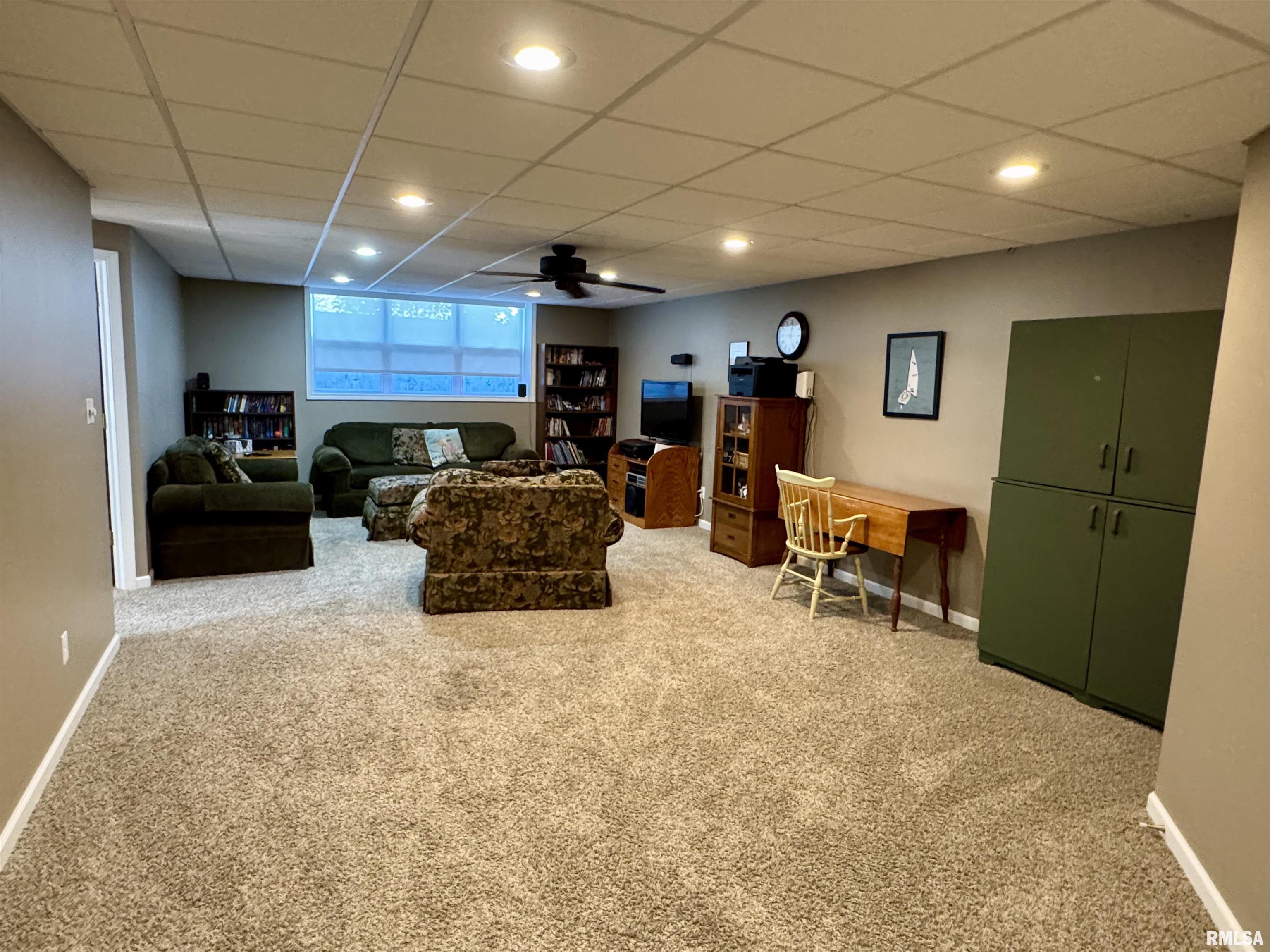 1121 Hawthorn Ridge Macomb, IL 61455 - Photo 29 of 45 Gallery Image 29