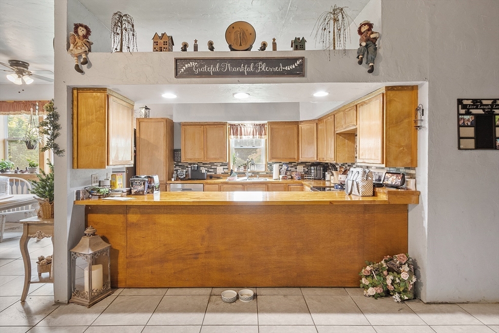 15 Tully Road Orange, MA 01364 - Photo 15 of 42