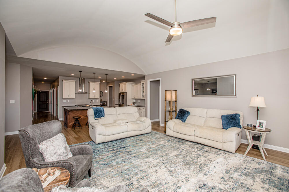 105 RIDGEFIELD Drive Nicholasville, KY 40356 - Photo 34 of 58 1F9A9860
