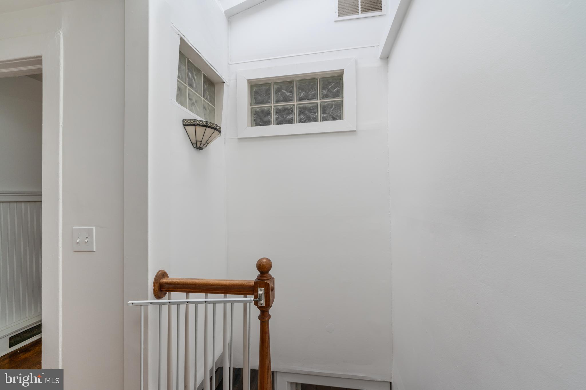 1153 Riverside Avenue Baltimore, MD 21230 - Photo 19 of 35
