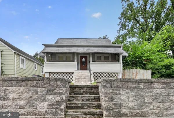 $325,000 | 38 Lincoln Avenue, Catonsville, MD 21228