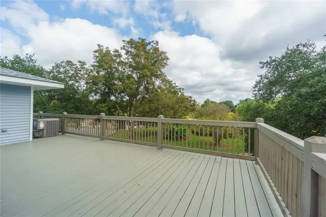 $240,000 | 7631 Hwy 39 Highway, Braithwaite, LA 70040