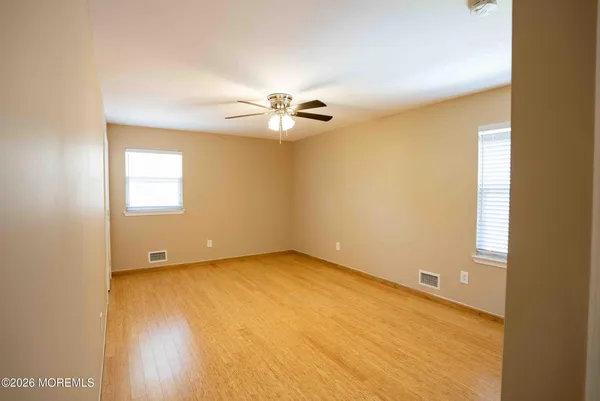 $725,000 | 6 Abbey Road, Jackson, NJ 08527