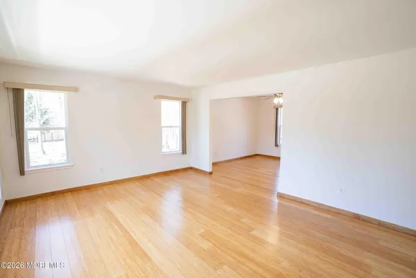 $725,000 | 6 Abbey Road, Jackson, NJ 08527