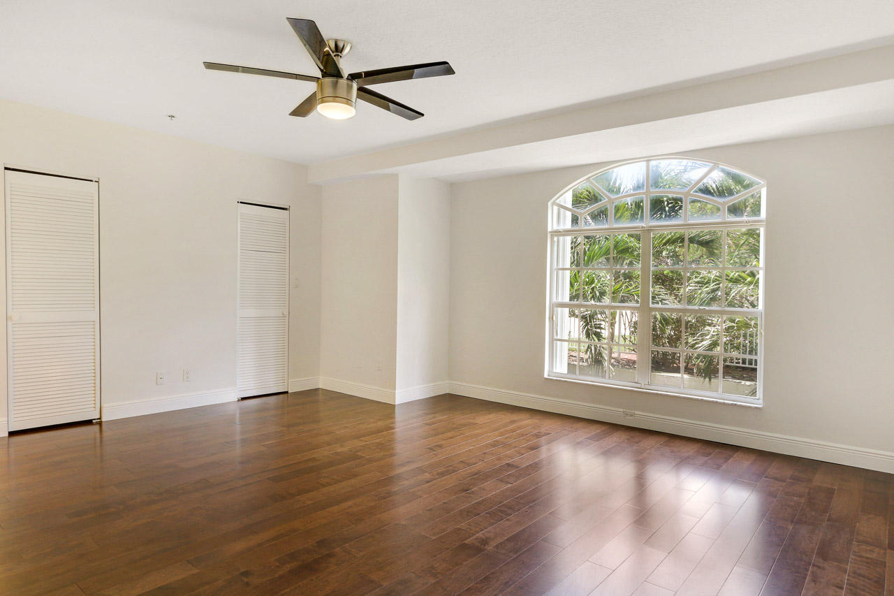 117 Ocean Key Way Jupiter, FL 33477 - Photo 15 of 43 Family Room