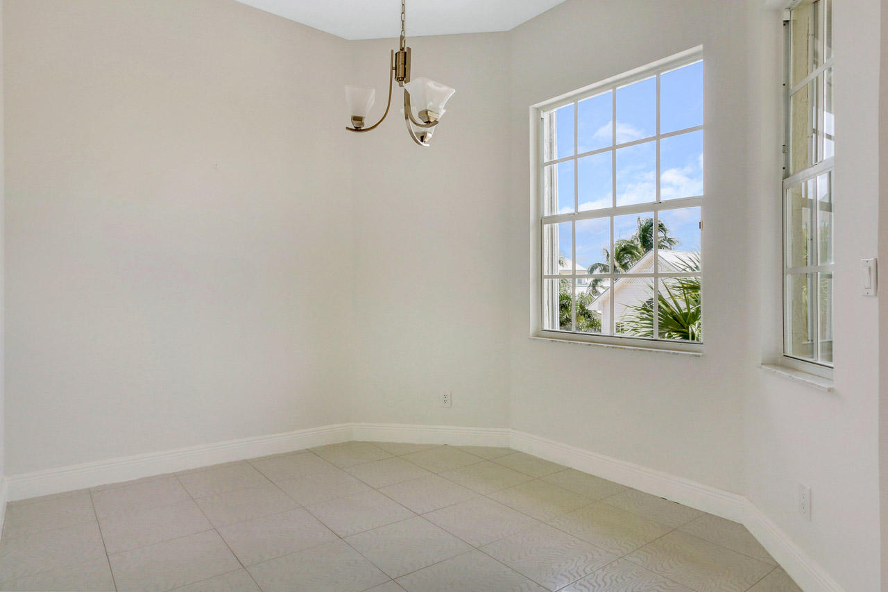 117 Ocean Key Way Jupiter, FL 33477 - Photo 19 of 43 Breakfast Nook