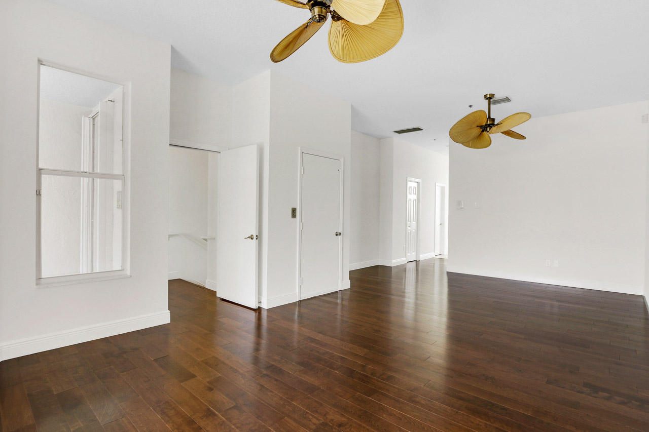 117 Ocean Key Way Jupiter, FL 33477 - Photo 10 of 43 Master Bedroom