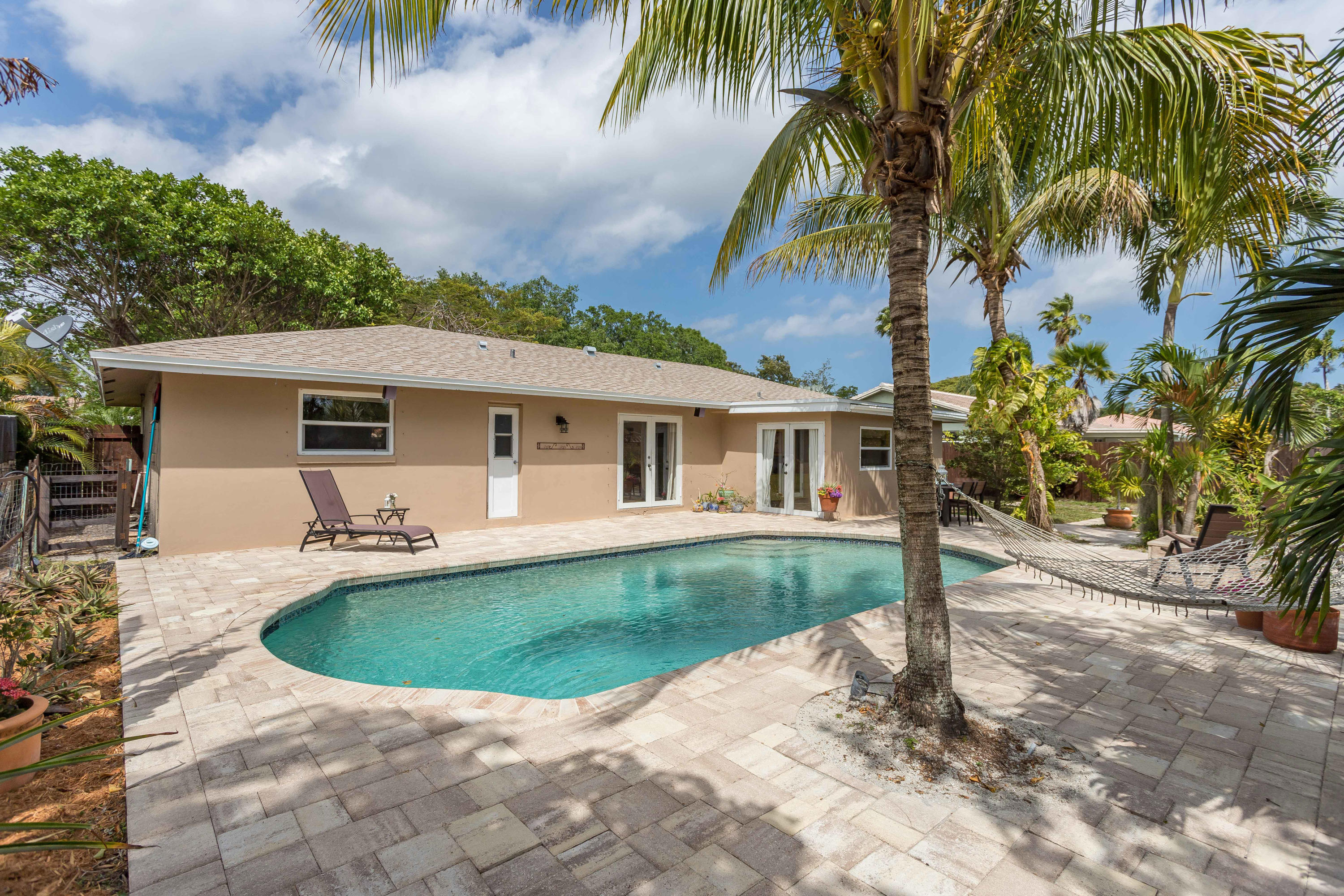2636 Northwest 32nd Street Boca Raton, FL 33434 - Photo 23 of 33 IMG_0657
