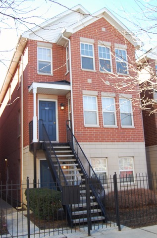 641 West Elm Street, Unit A Chicago, IL 60610 - Photo 1 of 9