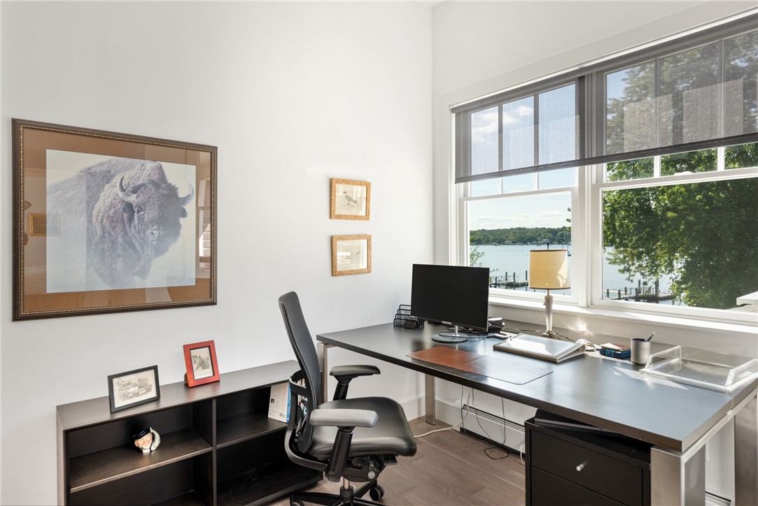 39 Shore Drive Warren, RI 02885 - Photo 29 of 43