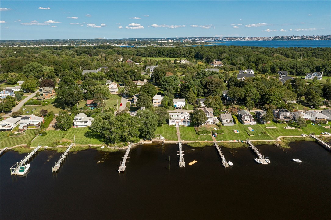 39 Shore Drive Warren, RI 02885 - Photo 37 of 43