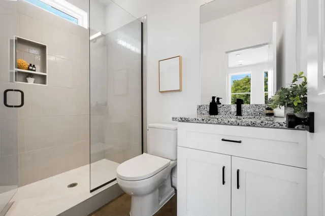 $2,900 | 1806 Lischey Avenue, Unit 2, Nashville, TN 37207