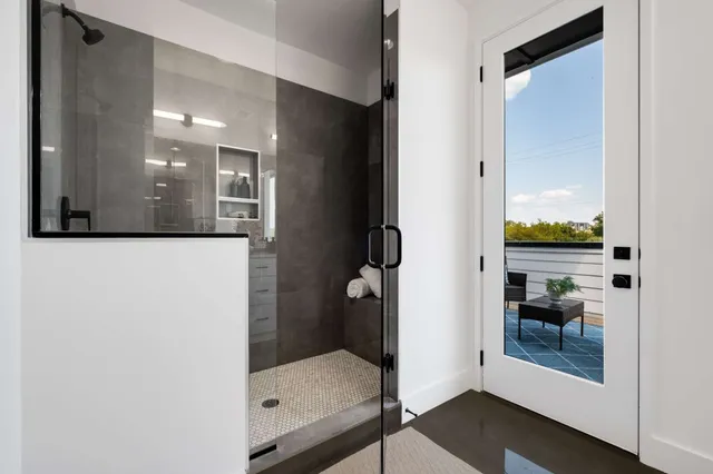 $2,900 | 1806 Lischey Avenue, Unit 2, Nashville, TN 37207