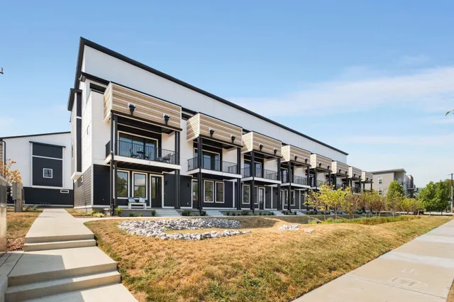 $2,900 | 1806 Lischey Avenue, Unit 2, Nashville, TN 37207