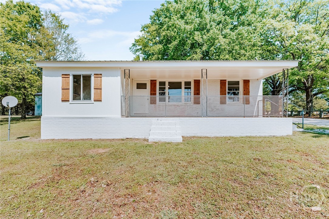 52 Clark Circle Lexington, GA 30648 - Photo 1 of 46