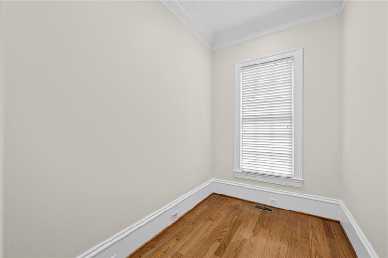 3880 Stratford Walk Circle Atlanta, GA 30342 - Photo 22 of 54 Gallery Image 22