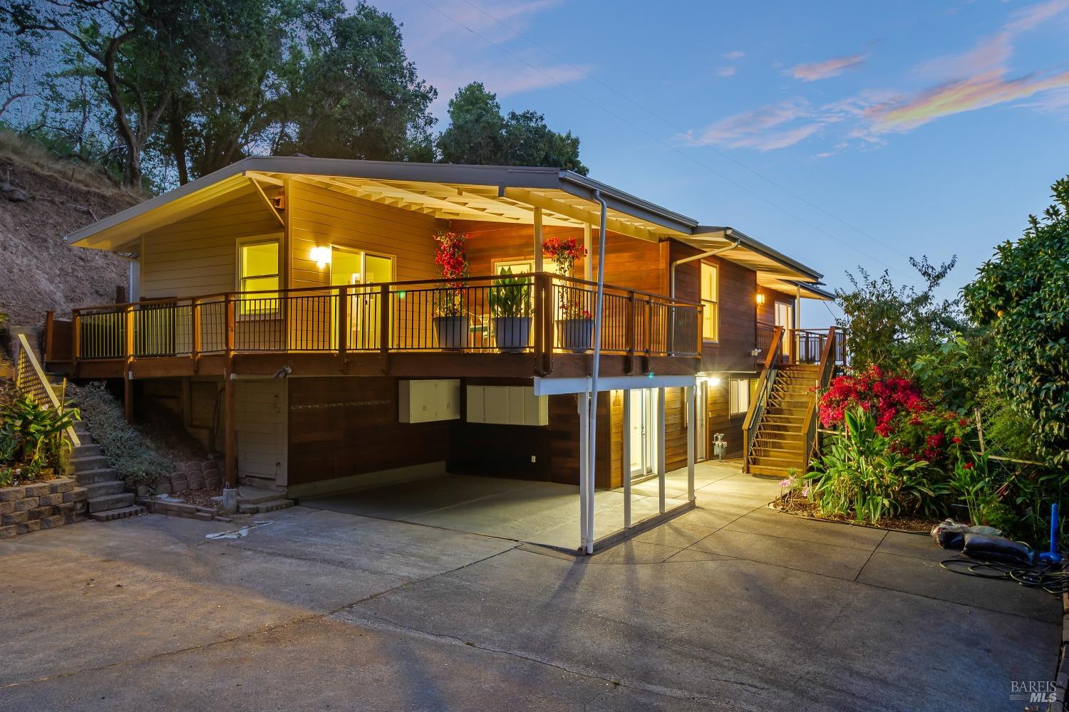 1033 Meadowsweet Drive Corte Madera, CA 94925 - Photo 1 of 1 a view of entrance gate of the house