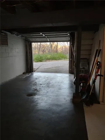 $143,500 | 6800 Blue Parkway, Kansas City, MO 64129