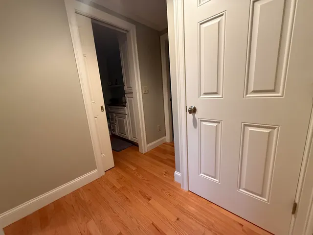 $339,900 | 7 Picadilly Court, Manchester, NH 03104