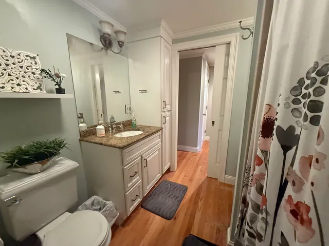 $339,900 | 7 Picadilly Court, Manchester, NH 03104