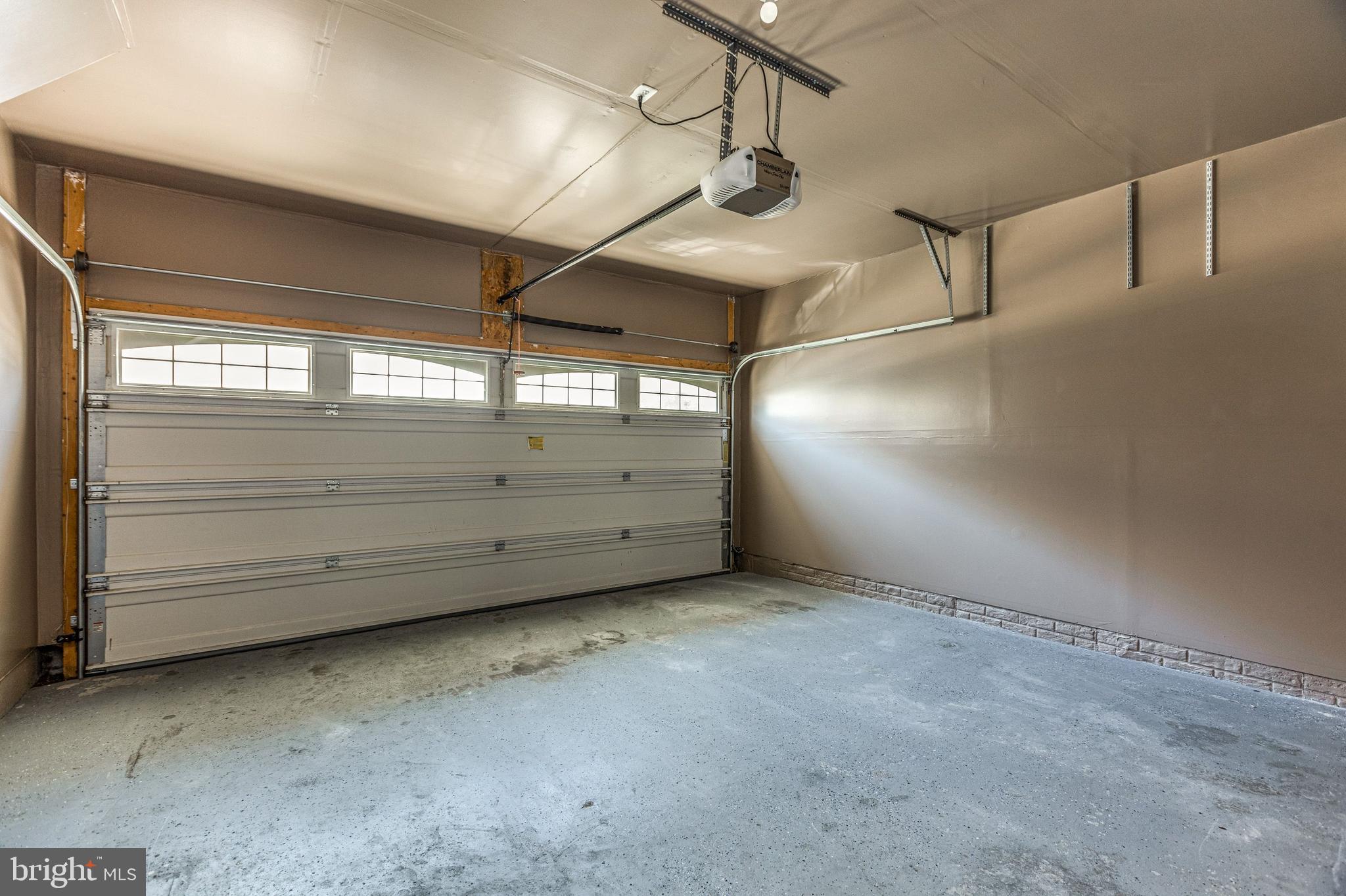 22676 Flowing Spring Square Brambleton, VA 20148 - Photo 36 of 45 Gallery Image 36