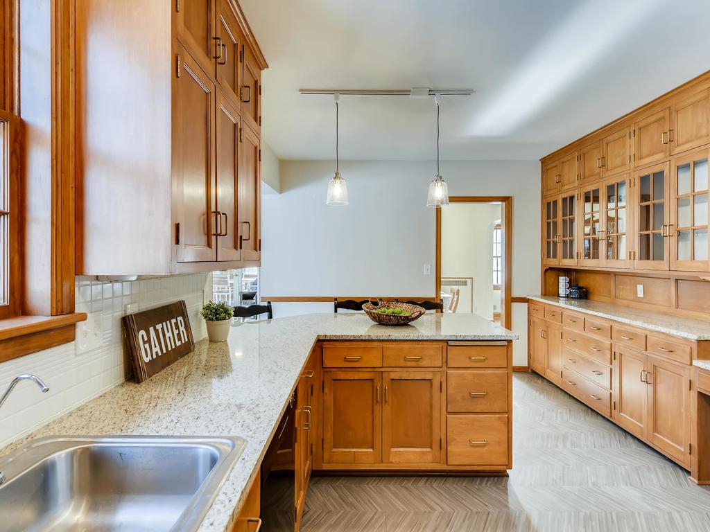 153 Ashley Road Hopkins, MN 55343 - Photo 15 of 43 Gallery Image 15