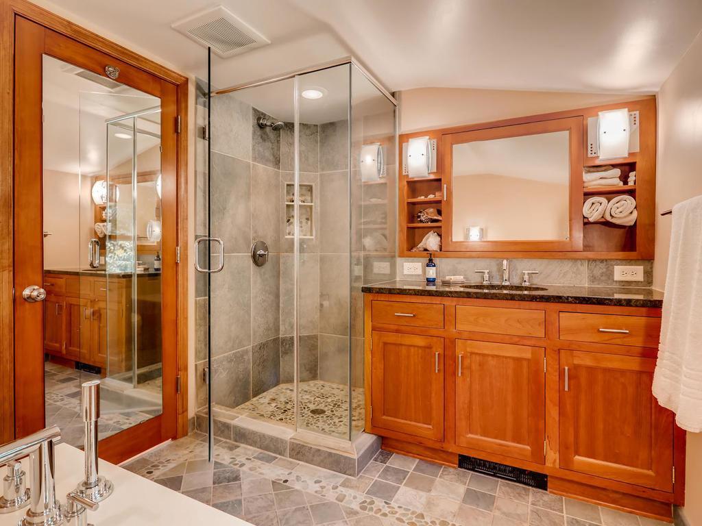 153 Ashley Road Hopkins, MN 55343 - Photo 27 of 43 Gallery Image 27