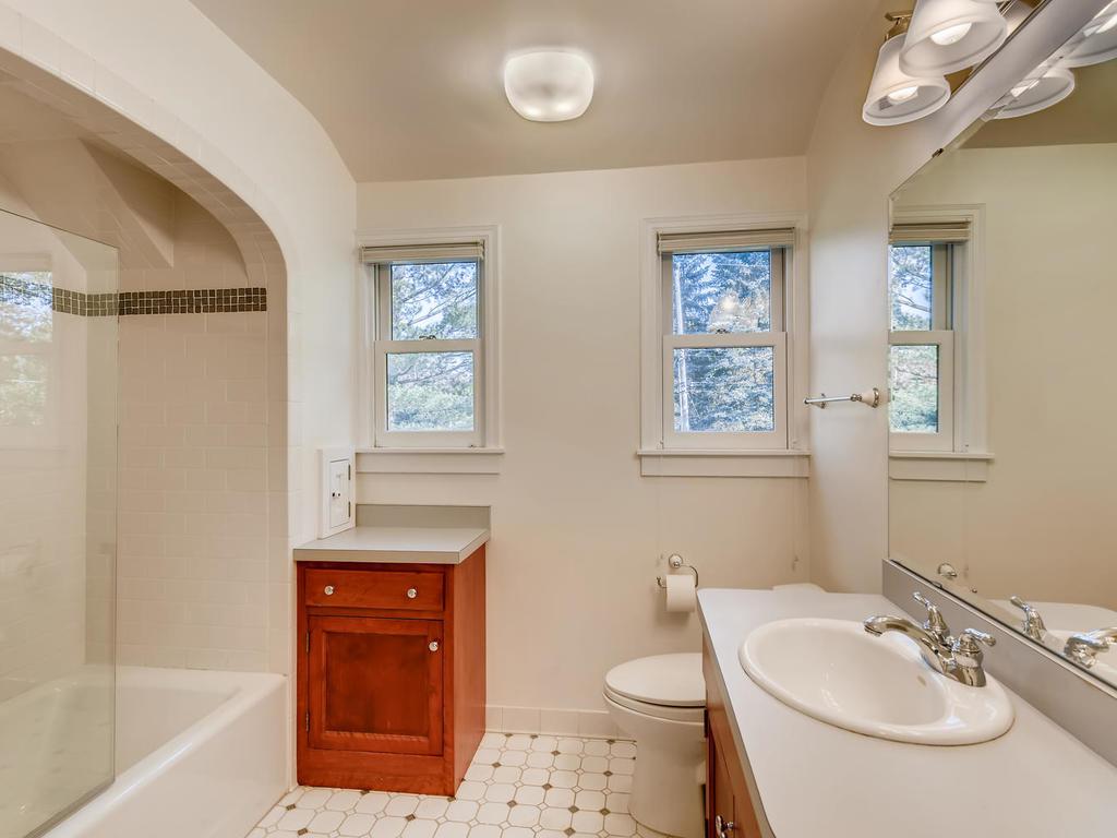 153 Ashley Road Hopkins, MN 55343 - Photo 33 of 43 Gallery Image 33