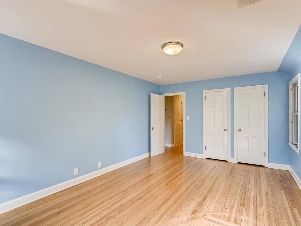 153 Ashley Road Hopkins, MN 55343 - Photo 36 of 43 Gallery Image 36