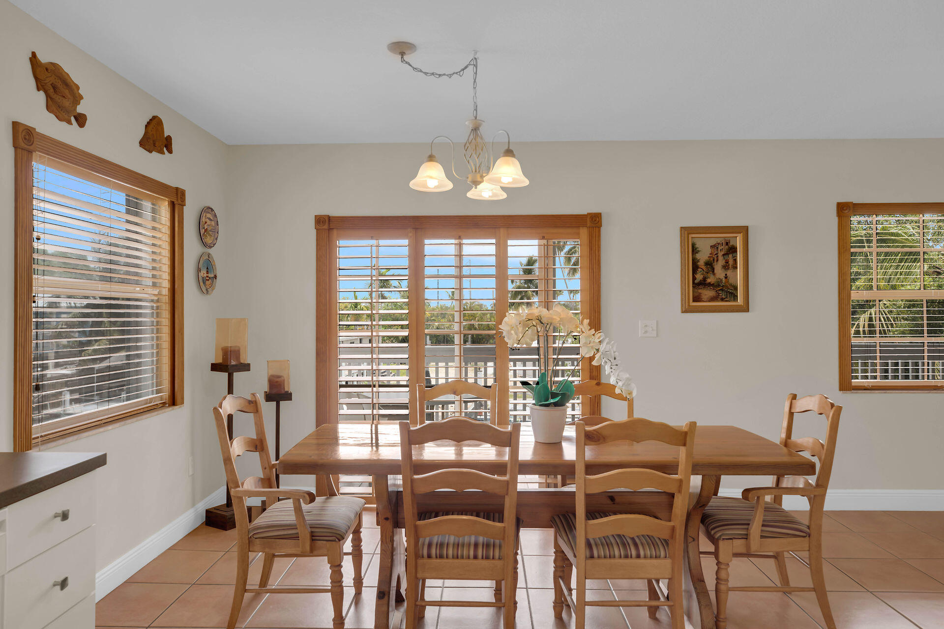 401 Bahia Honda Road Key Largo, FL 33037 - Photo 13 of 36 Dining Room