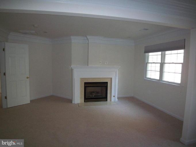 4111 Roberts Road Fairfax, VA 22032 - Photo 12 of 25 Sitting Room